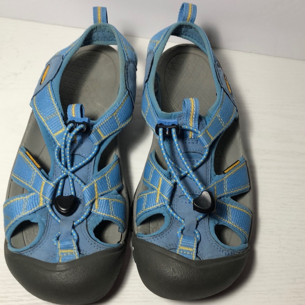 Keen Water Hiking Walking Blue Sandals Women’s size 7.5